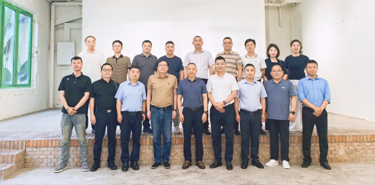 成都宁波经济促进会(商会) 四川省经济发展促进会举行端午节联谊会(图1) 成都宁波经济促进会(商会) 四川省经济发展促进会举行端午节联谊会(图1)
