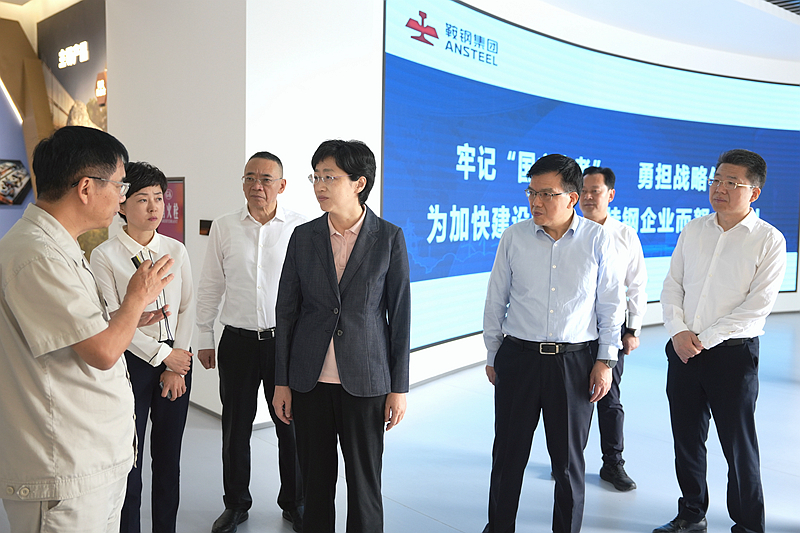 施小琳在德阳市、绵阳市调研时强调 保持战略定力 合力攻坚克难 扎实推动经济向新向优向好发展(图1)