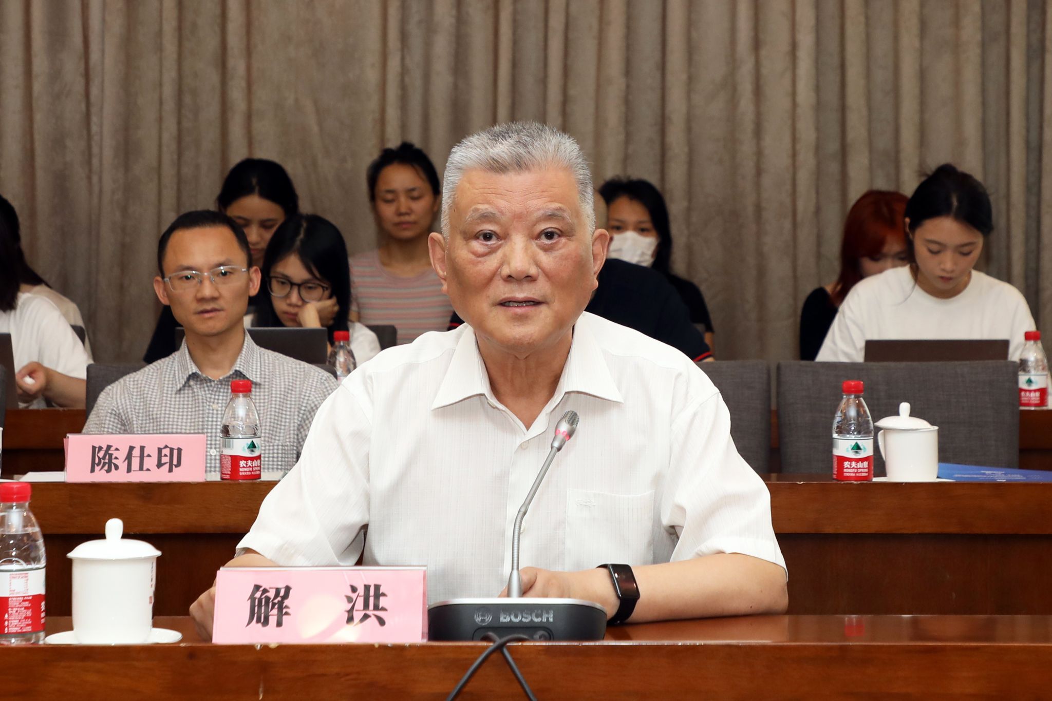 省经济发展促进会联合召开专题协商座谈会 罗友平常委作专题发言(图2)