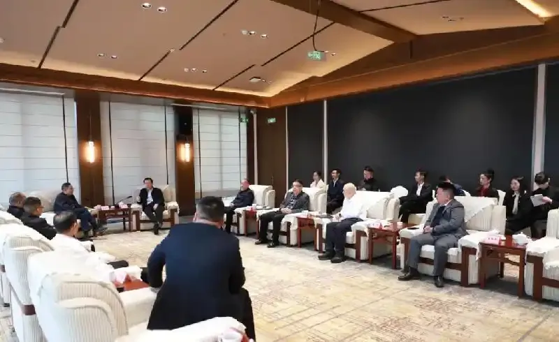 刘旭光赴武胜县开展调研暨投资考察 罗友平陪同(图1)