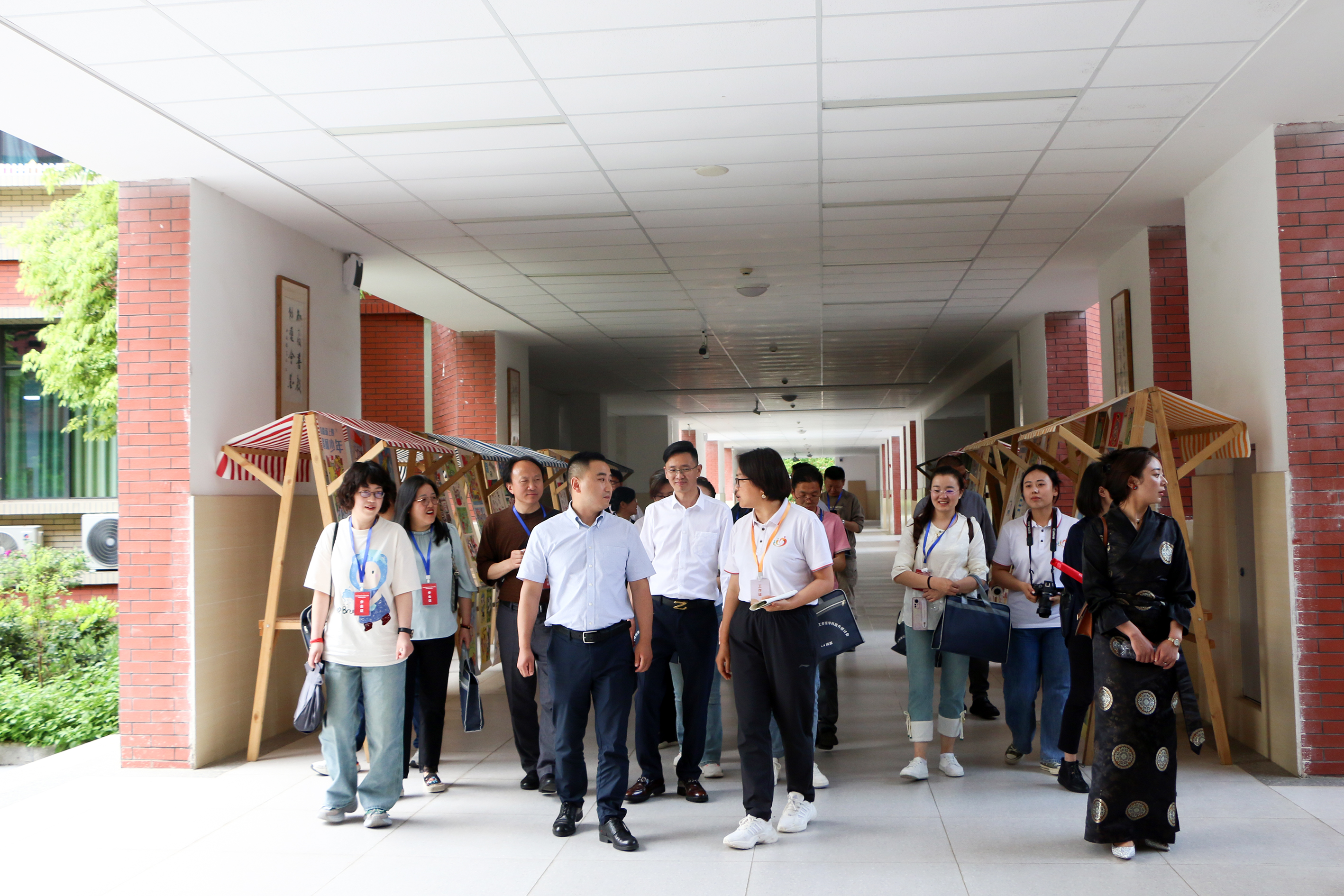 民族地区学科教学质量提升交流座谈会在蓉召开(图1) 民族地区学科教学质量提升交流座谈会在蓉召开(图1)