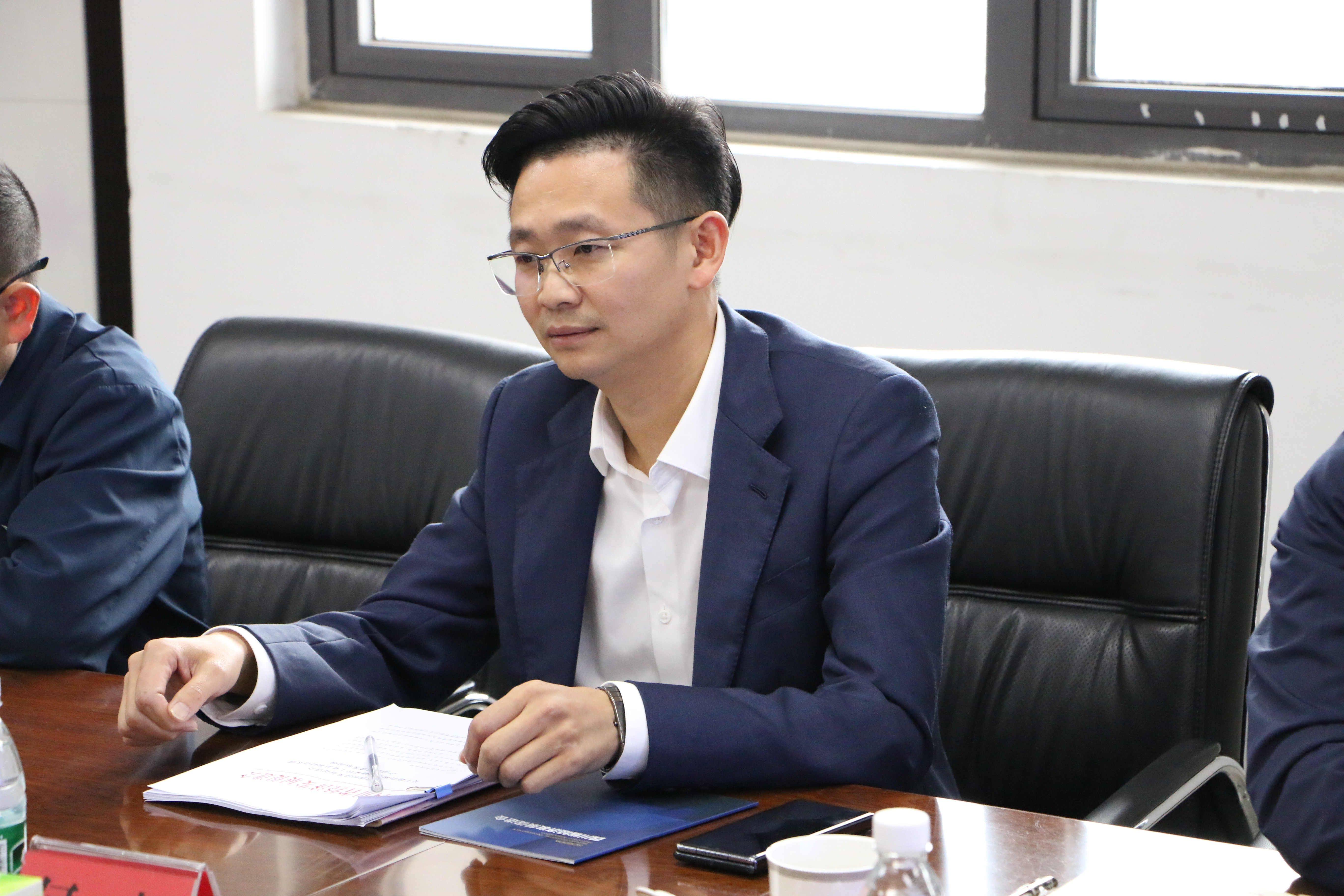 四川省经济发展促进会赴崇州市 实地调研家居工业品和特色农副产品绿色低碳发展(图5) 四川省经济发展促进会赴崇州市 实地调研家居工业品和特色农副产品绿色低碳发展(图5)