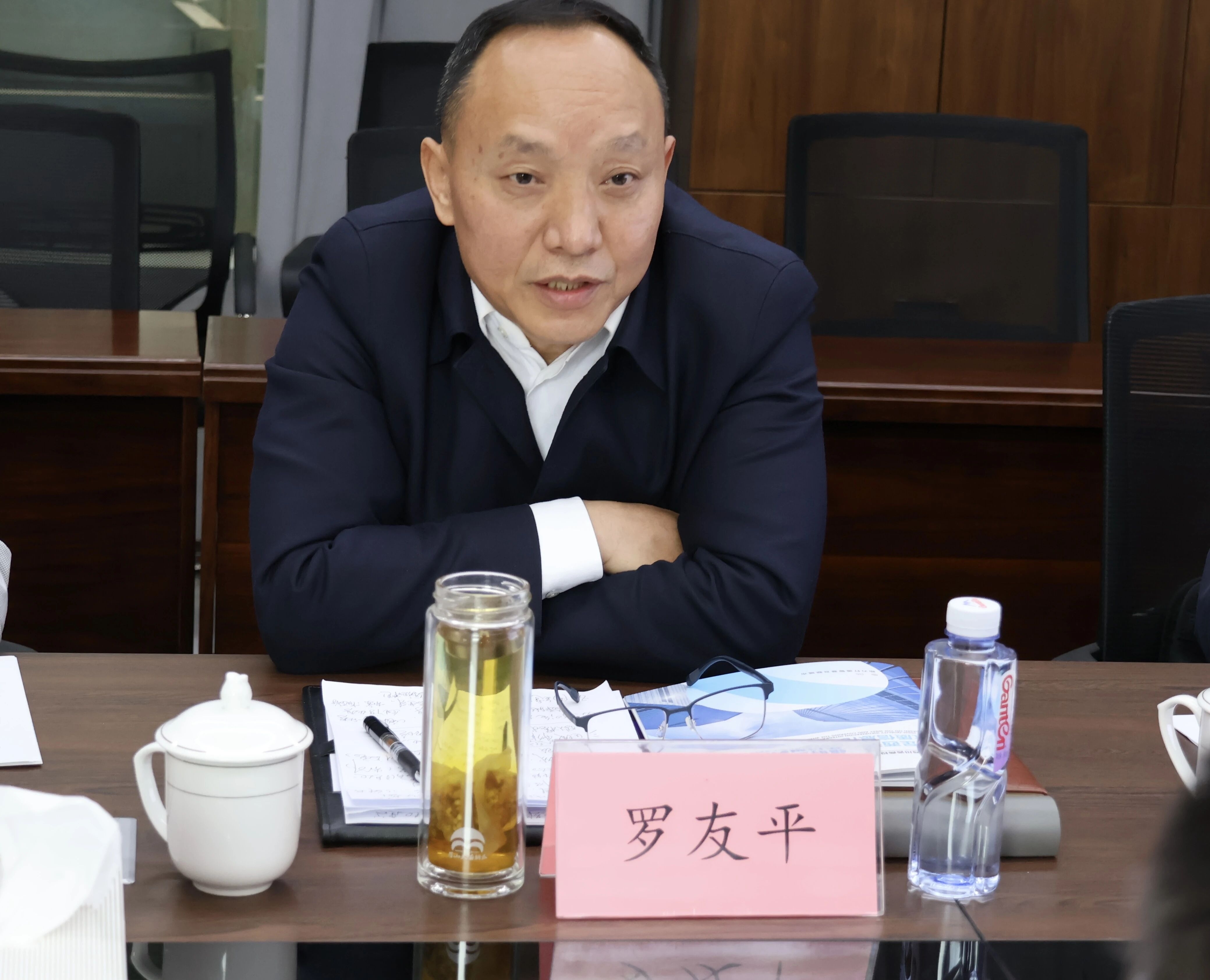四川省经济发展促进会赴四川省商投信息技术公司调研 共推AI赋能教育均衡发展(图3)