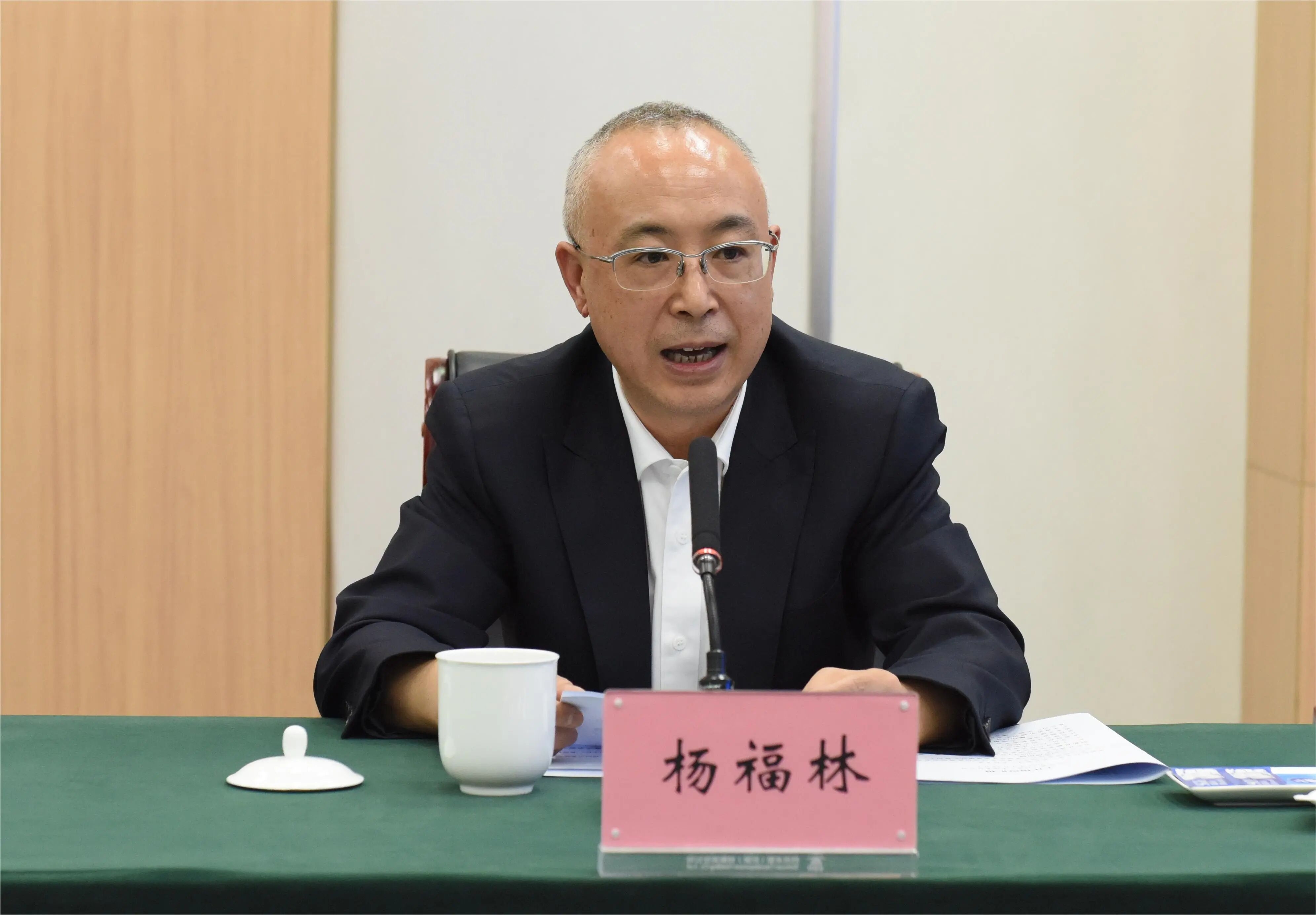 共商改革大计 同绘发展蓝图 四川省经济发展促进会赴四川发展(控股)公司调研(图2) 共商改革大计 同绘发展蓝图 四川省经济发展促进会赴四川发展(控股)公司调研(图2)