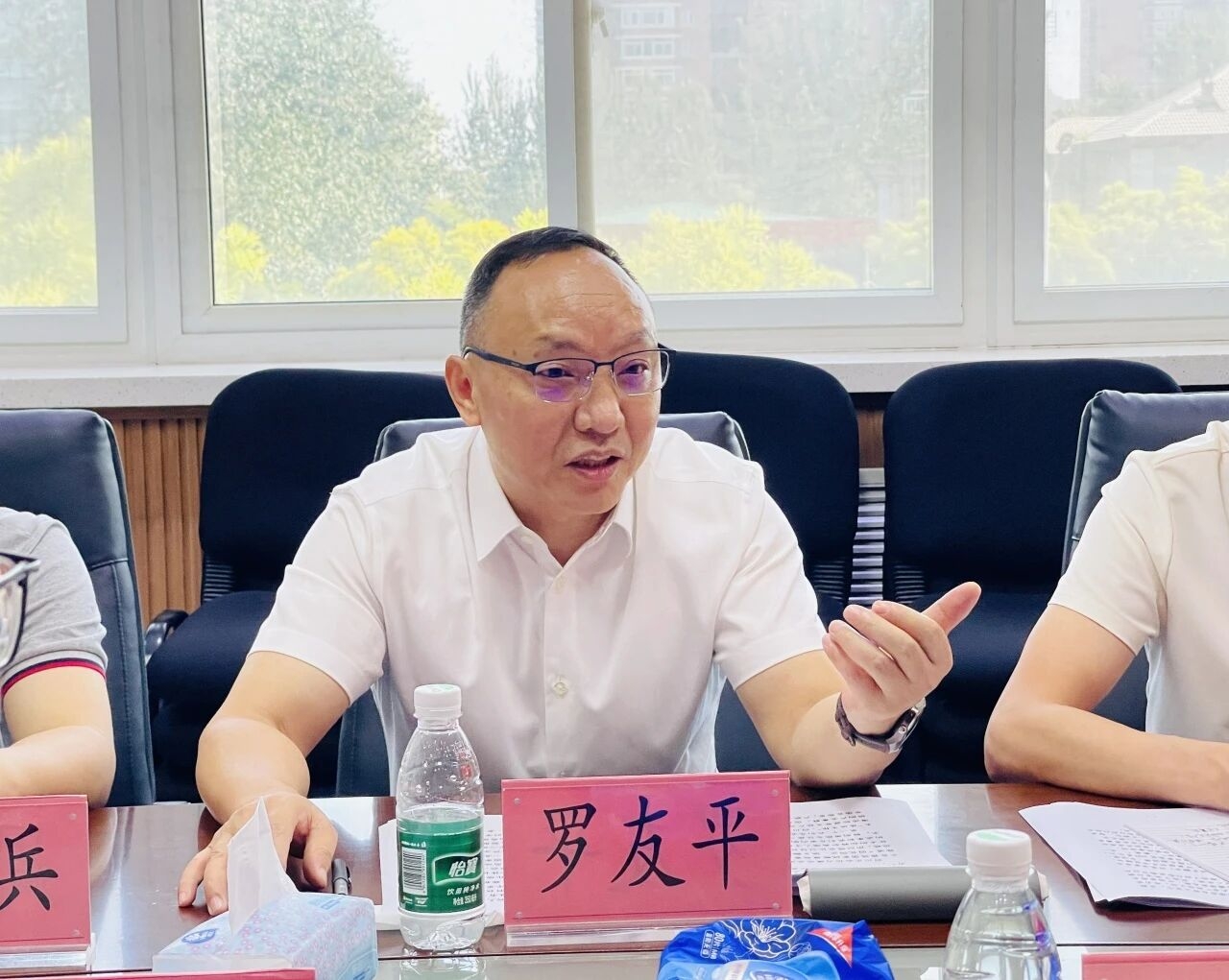 四川省经济发展促进会与中国科学院人才交流开发中心在京座谈并达成战略合作(图2) 四川省经济发展促进会与中国科学院人才交流开发中心在京座谈并达成战略合作(图2)