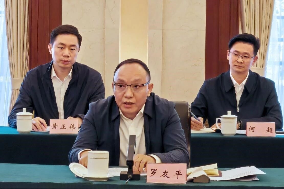 四川省政协副主席刘旭光率队赴凉山州调研民族地区现代农业发展 罗友平会长陪同调研(图2) 四川省政协副主席刘旭光率队赴凉山州调研民族地区现代农业发展 罗友平会长陪同调研(图2)